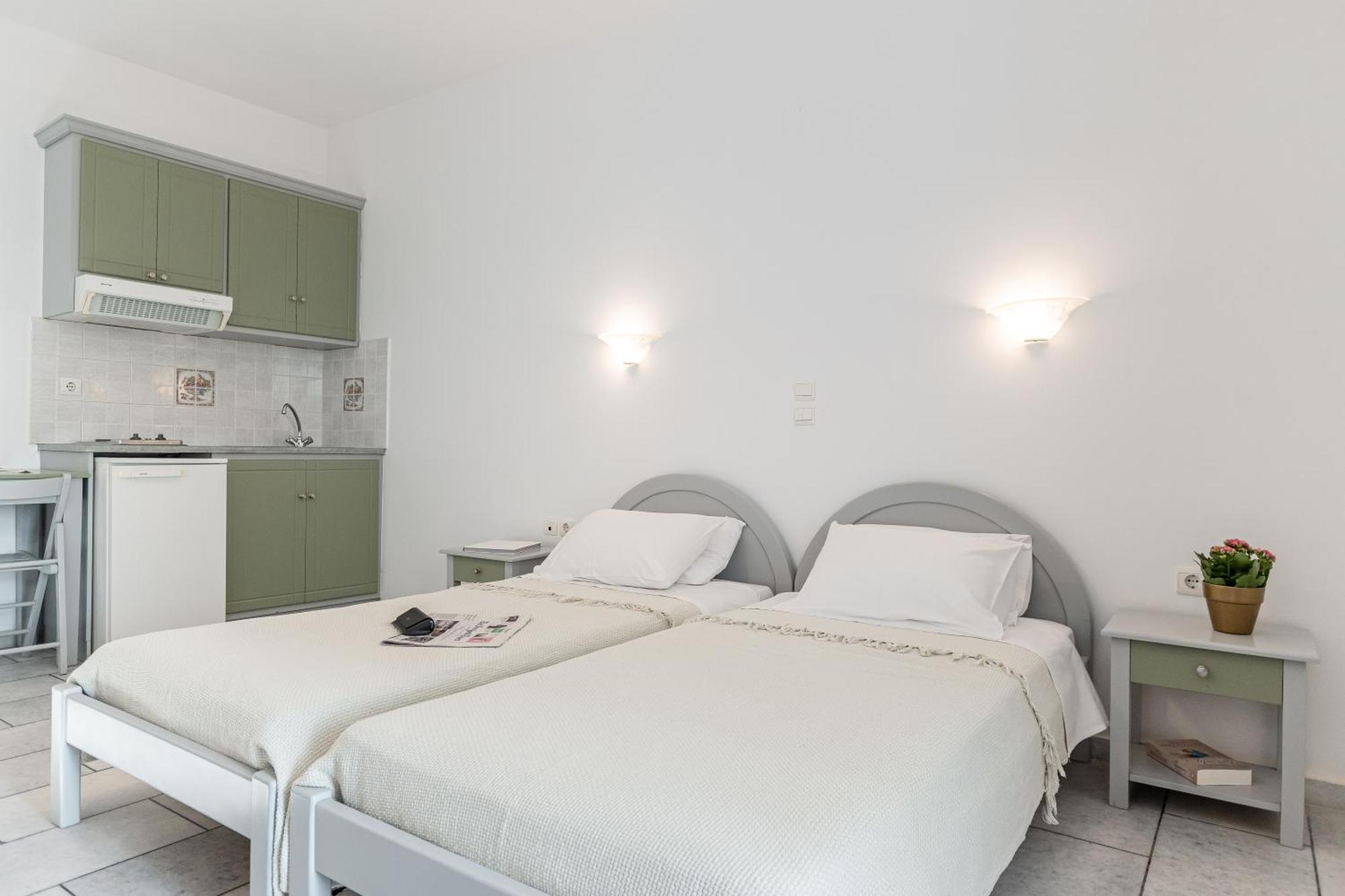 Birbas Hotel Agia Anna  Zewnętrze zdjęcie